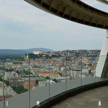 Apartamento Sunset - Stunning Views & Romantic Experience Option Bratislava