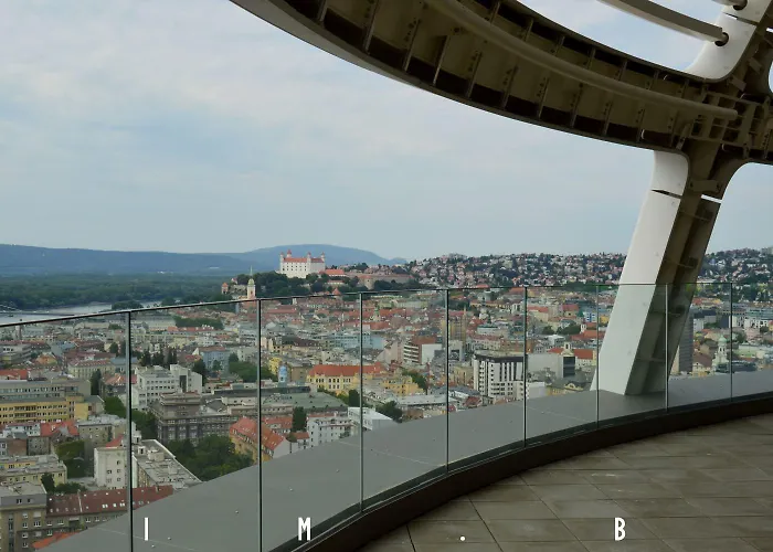 Apartmán Sunset - Stunning Views & Romantic Experience Option Bratislava