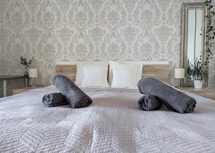 Daire Sunset - Stunning Views & Romantic Experience Option Bratislava